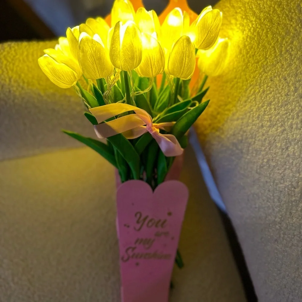 2x White Tulip Lamp, a Lasting Alternative to Expensive Bouquets!
